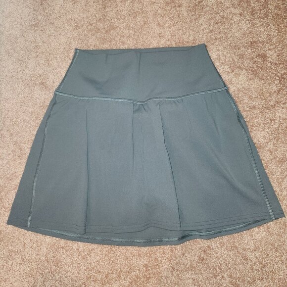 Lululemon skirt (skort) - Picture 1 of 5